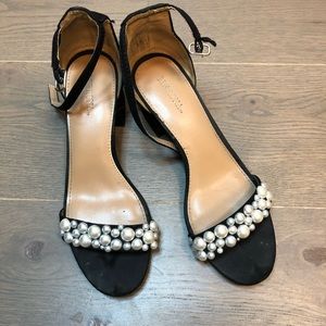 Pearl block heels